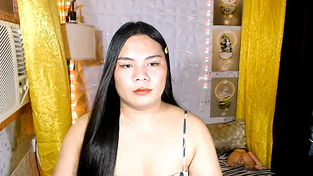 TSbrianaHugeCock Webcam Show
