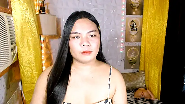 TSbrianaHugeCock – webcam-show