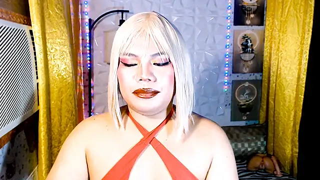 Show de TSbrianaHugeCock na webcam