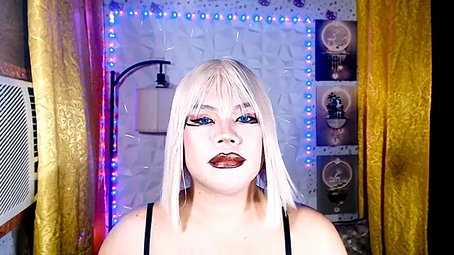 TSbrianaHugeCock Шоу с уебкамера