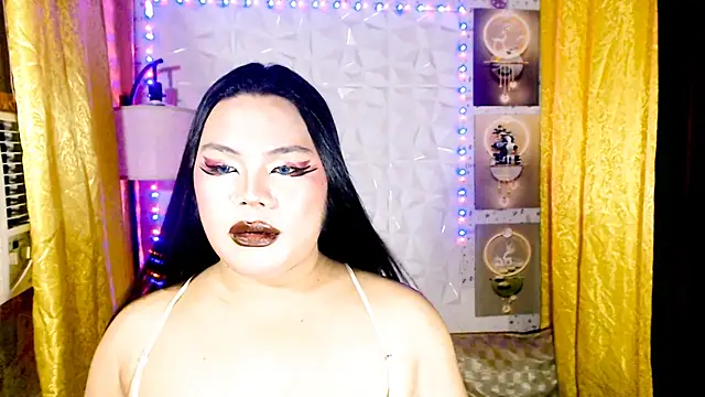 TSbrianaHugeCock webcam show