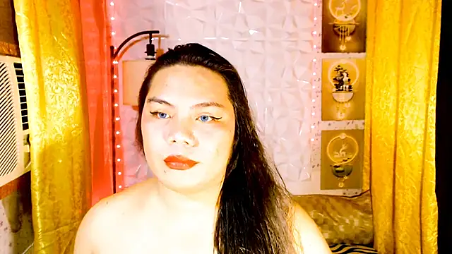 TSbrianaHugeCock's Webcam Show