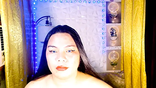 TSbrianaHugeCock Webcamshow