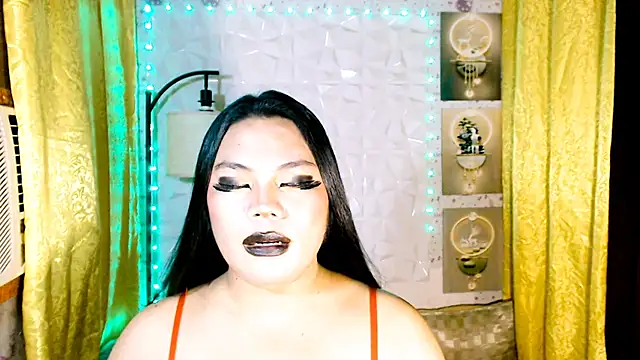 TSbrianaHugeCock's Webcam Show