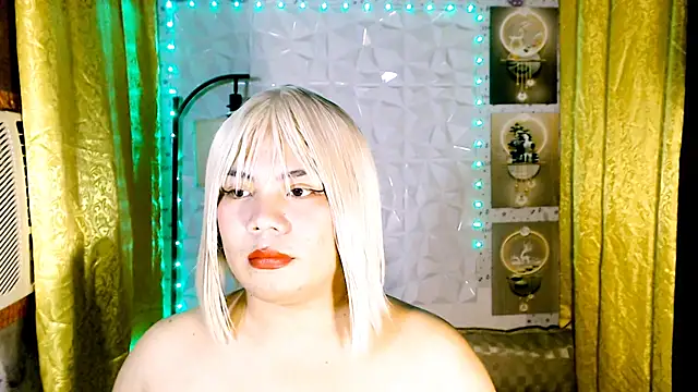 TSbrianaHugeCock Pertunjukan Webcam