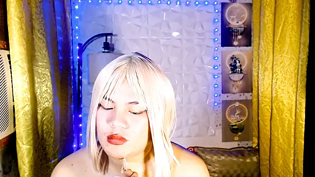 TSbrianaHugeCock Show Webcam