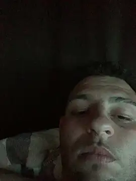 Show de o-theus na webcam