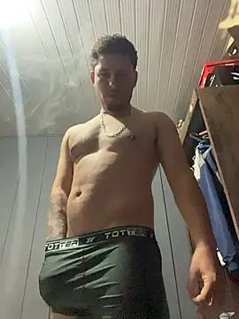 Show de o-theus na webcam