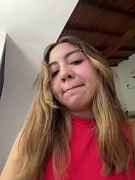 Živá chatovací místnost Bonni_lohan