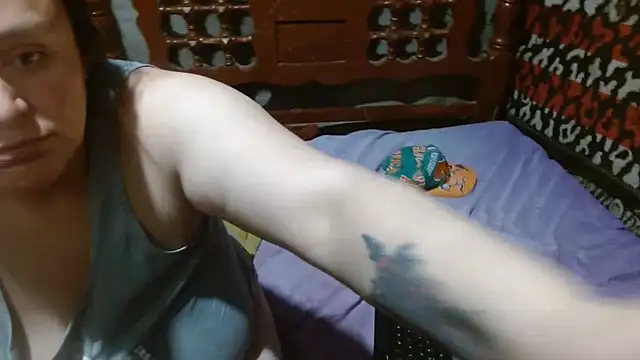 הופעת וובקאם של Dirty_sandy888