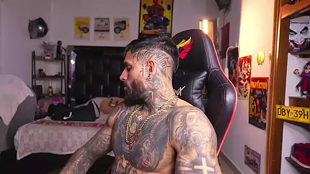 logan_hugh8 webcam show