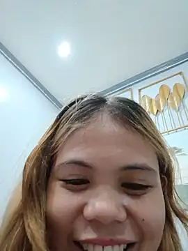 Chatroom en direct de Sexxie_Ella22