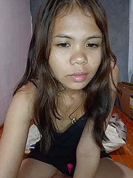 Ella_sayieee-squirter: вебкам-шоу