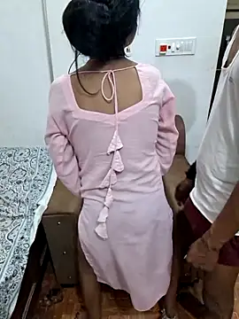 Hot_SALONI_21 라이브 XXX 채팅