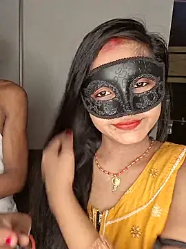 Hot_SALONI_21のウェブカメラショー