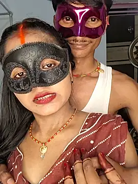 Hot_SALONI_21's Webcam Show