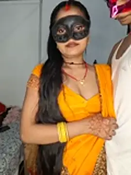 Hot_SALONI_21's Live XXX Chat