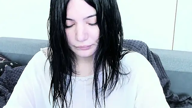 Dark_Moni's Live XXX Chat