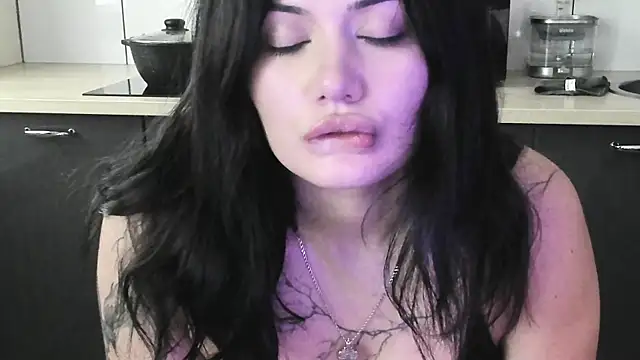 צ'אט XXX בשידור חי של Dark_Moni