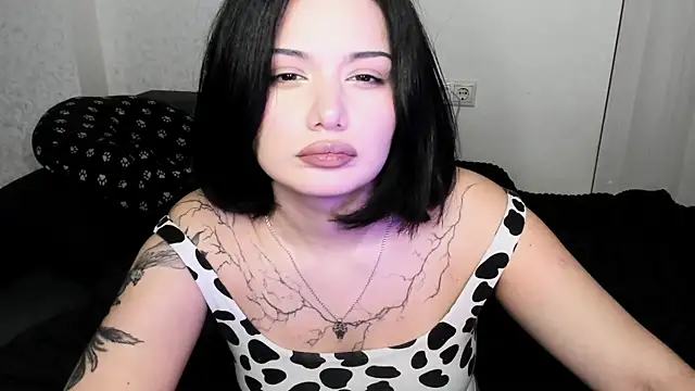 Chatroom XXX en direct de Dark_Moni