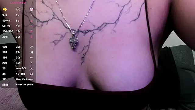 Dark_Moni Chat XXX in diretta