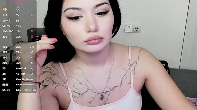 Dark_Moni's Live XXX Chat