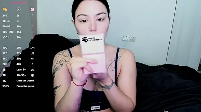 دردشة Dark_Moni الجنسية المباشرة