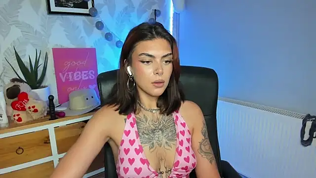 Nova_SIN – Live XXX-chat