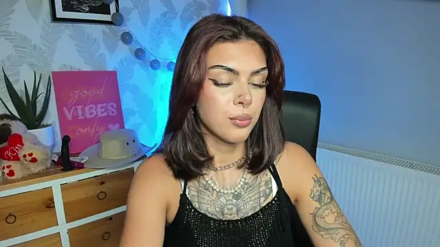 Nova_SIN's Live XXX Chat