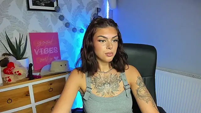 Chat XXX en directo de Nova_SIN