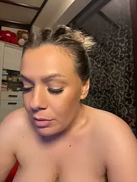 KrisKkiki Live XXX-Chat