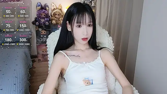 Živý XXX chat M-OTT_