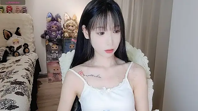 Živý XXX chat M-OTT_