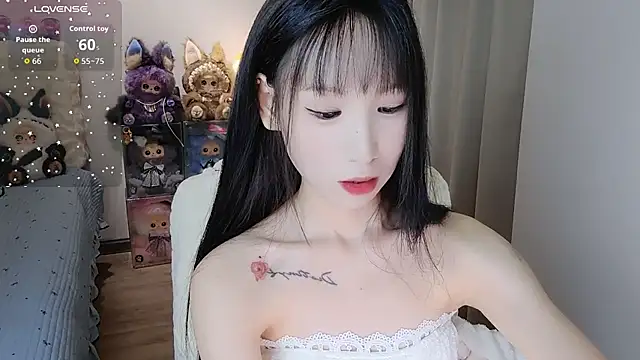 M-OTT_ Chat XXX in diretta