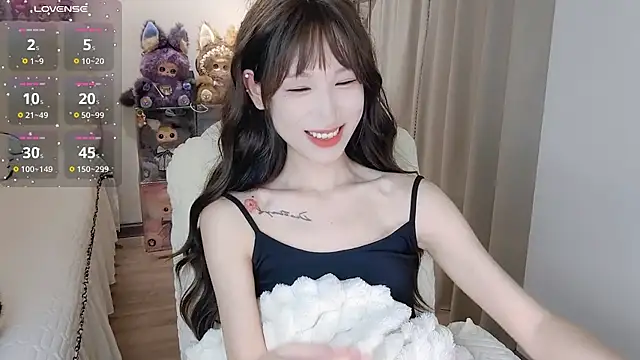 M-OTT_n Live XXX chat