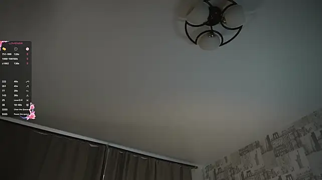 TiannaBorlace's Live Chat Room