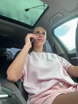 _JessyRey_n Webbikameraesitys