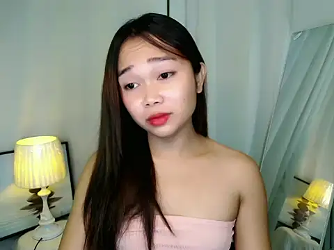 TsCyra_foxxx Adlı Modelin Web Kamerası Şovu