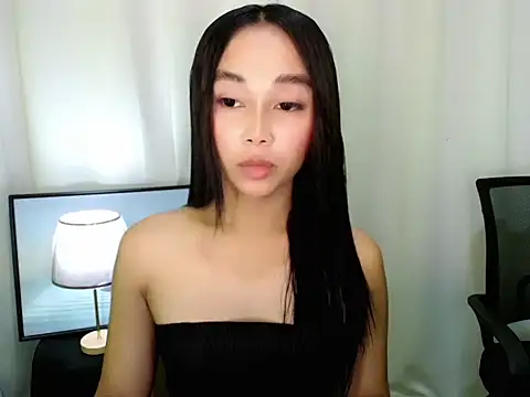 TsCyra_foxxx Show Webcam