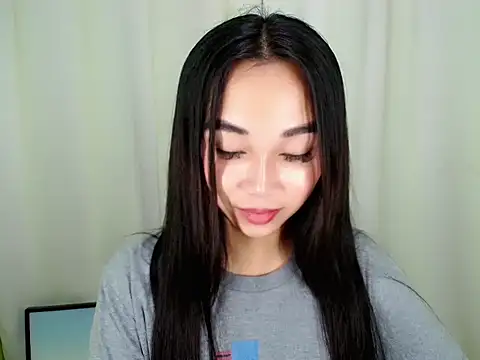 TsCyra_foxxx Show Webcam