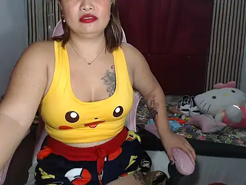 Lyrashane's Webcam Show
