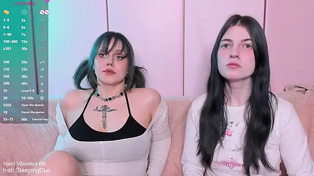 SleepingDuo Webcam show