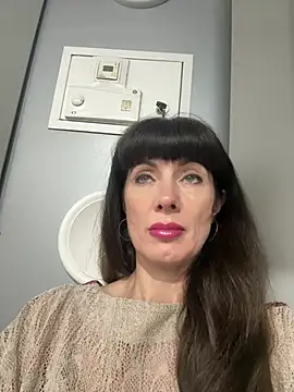 Czat XXX na żywo – LadyLuxLover