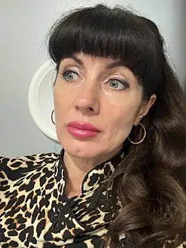Chat XXX en directo de LadyLuxLover