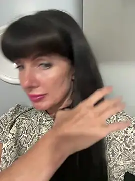 LadyLuxLover 라이브 XXX 채팅
