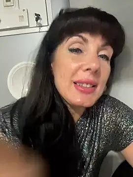 LadyLuxLover's Live XXX Chat