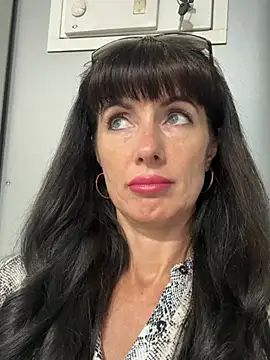 LadyLuxLover – Live XXX-chat