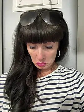 Show modela LadyLuxLover na web-kameri