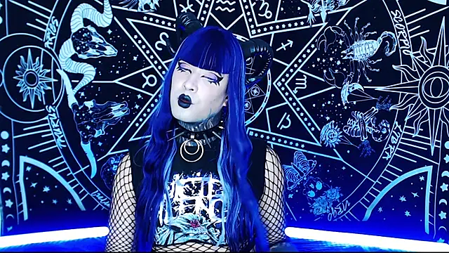 naomi_satann Webbikameraesitys