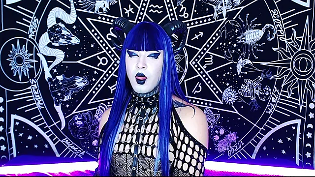 Show Webcam de naomi_satan